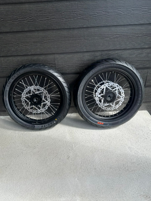 Supermoto wheel set (Surron Ultra Bee