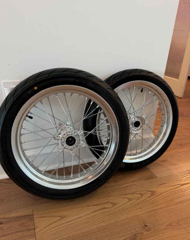Supermoto wheel set (Surron Ultra Bee